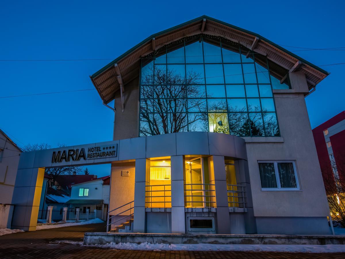 Hotel Maria Радівці Екстер'єр фото