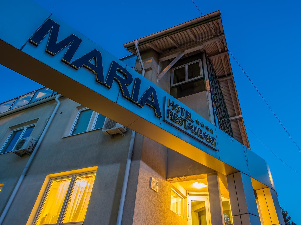 Hotel Maria Радівці Екстер'єр фото
